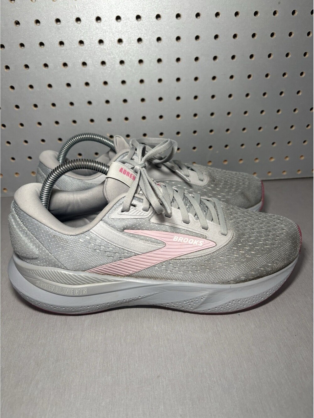 Brooks Adrenaline GTS 24 Shoes Womens Sz 10 D Wide Gray Pink Sneakers NO INSOLES